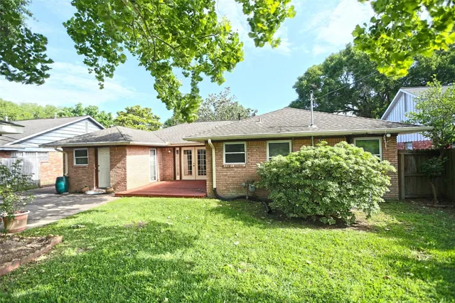 $2,350 | 3535 Durhill Street, Houston, TX 77025