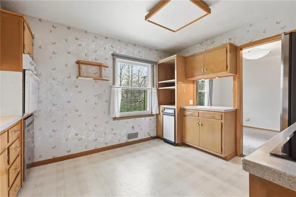 $340,000 | 8717 West 73rd Street, Overland Park, KS 66204