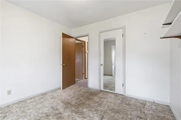 $340,000 | 8717 West 73rd Street, Overland Park, KS 66204