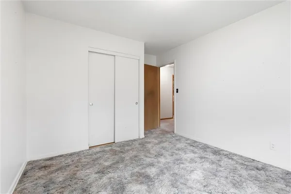 $340,000 | 8717 West 73rd Street, Overland Park, KS 66204