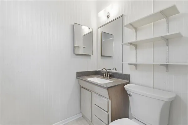 $340,000 | 8717 West 73rd Street, Overland Park, KS 66204