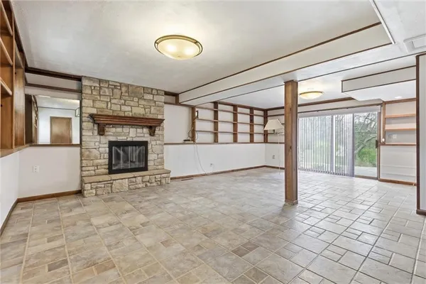 $340,000 | 8717 West 73rd Street, Overland Park, KS 66204