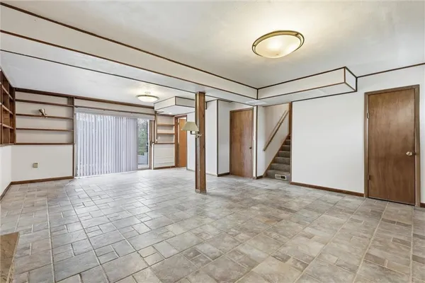 $340,000 | 8717 West 73rd Street, Overland Park, KS 66204
