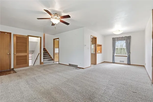 $340,000 | 8717 West 73rd Street, Overland Park, KS 66204