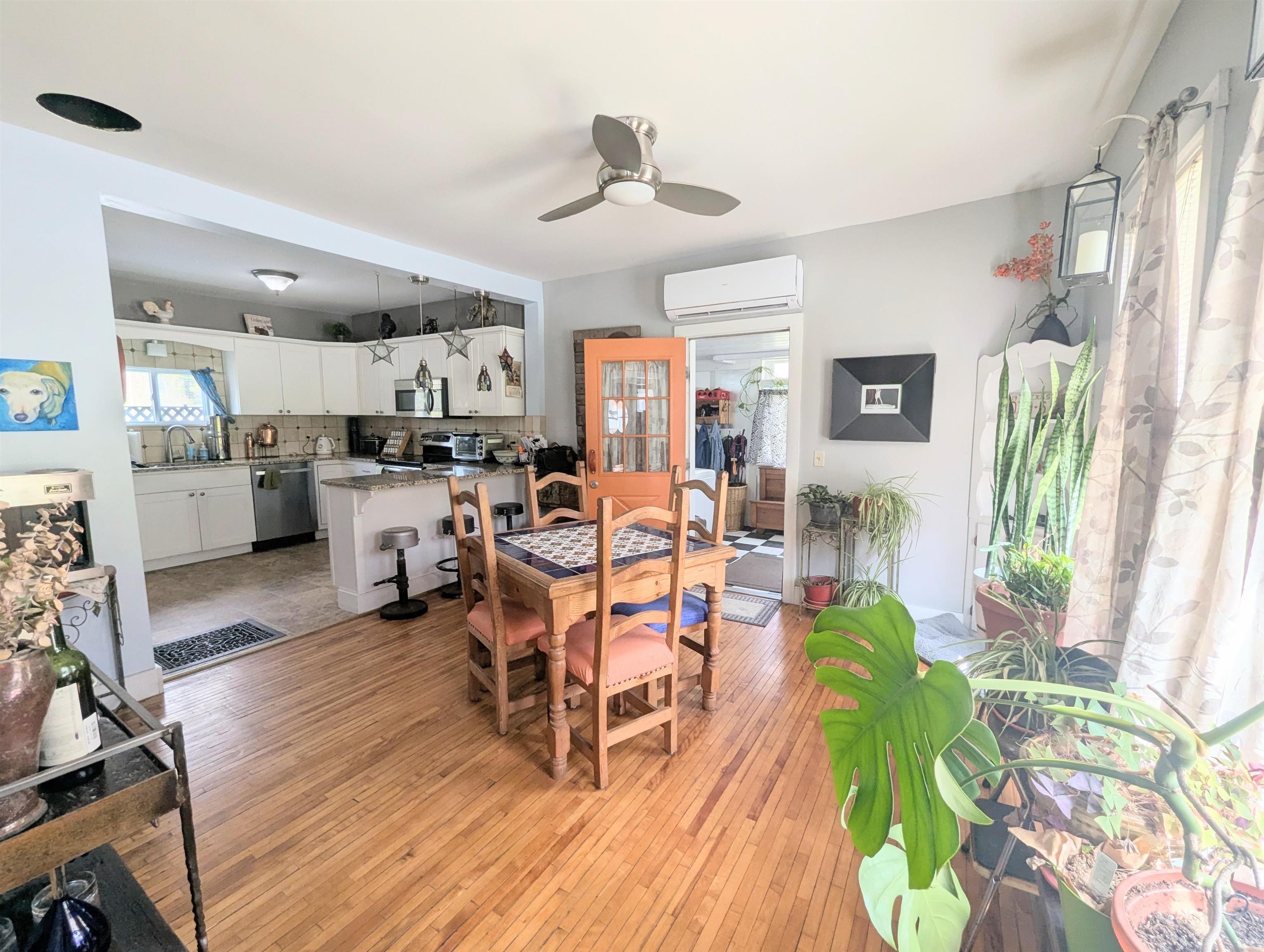 1292 Highway 2 Marshfield, VT 05658 - Photo 13 of 56