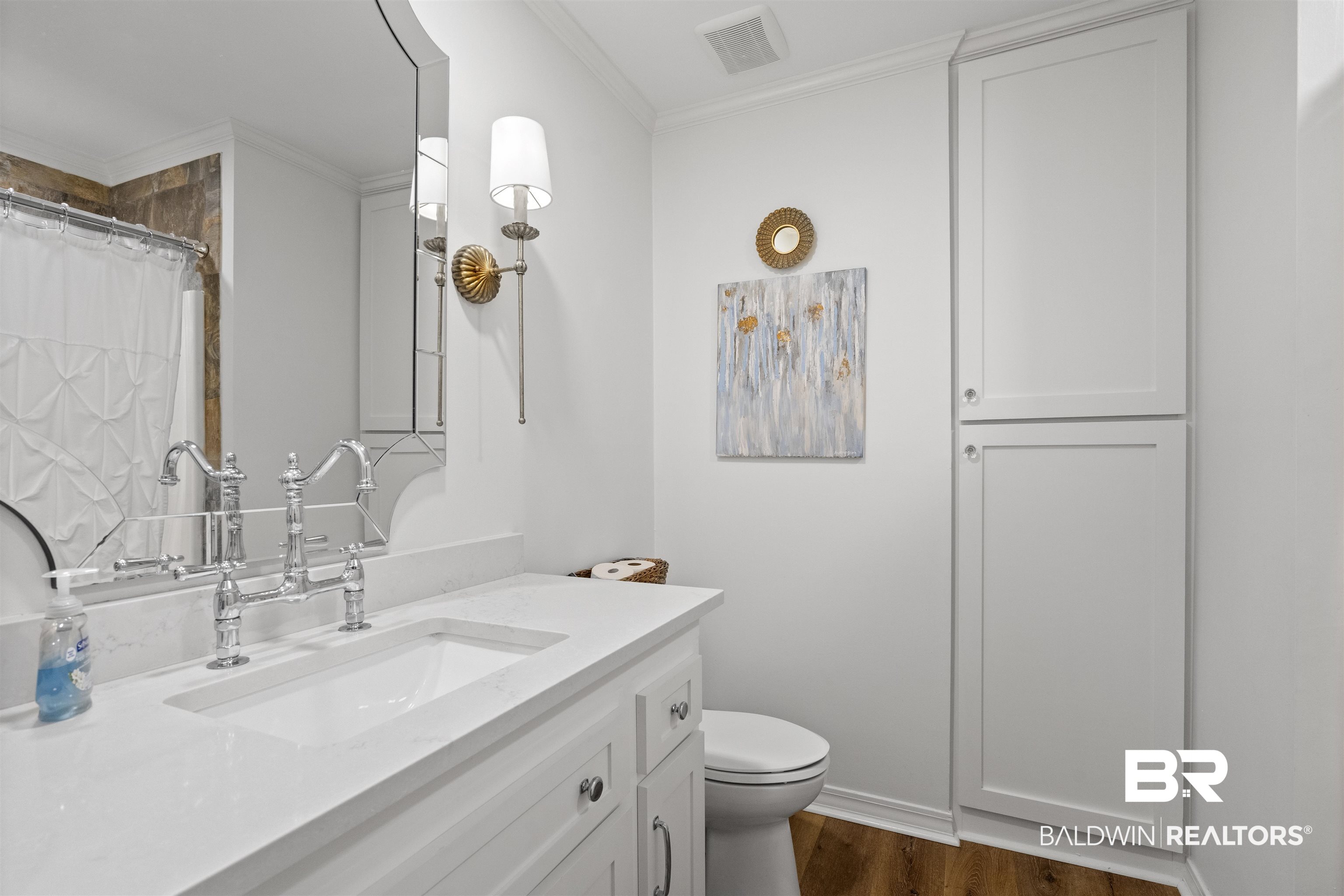 417 Patlynn Drive Fairhope, AL 36532 - Photo 21 of 29 Bathroom 2 of 2