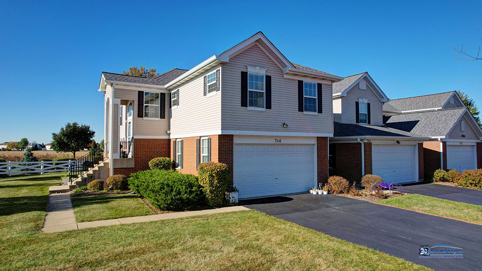 746 Legend Lane McHenry, IL 60050 - Photo 1 of 51 a front view of a house with garden