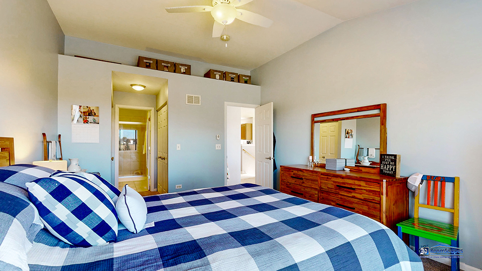 746 Legend Lane McHenry, IL 60050 - Photo 22 of 51 a bedroom with a bed and a dresser