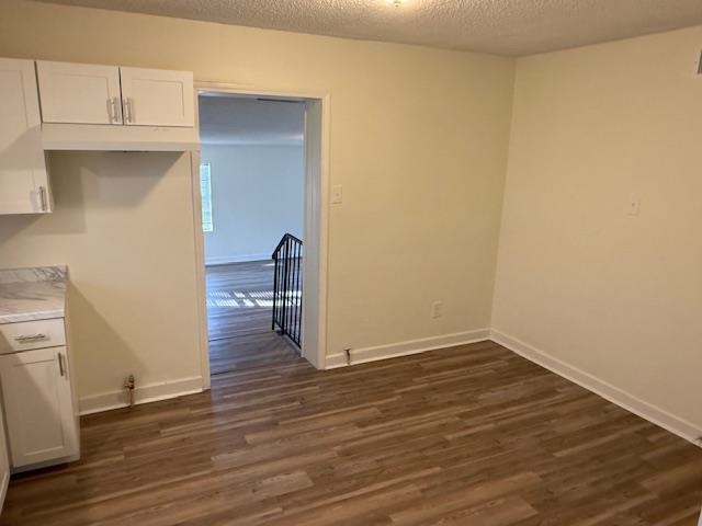 3191 Clarendon Road Memphis, TN 38118 - Photo 5 of 12 a view of a kitchen with wooden floor