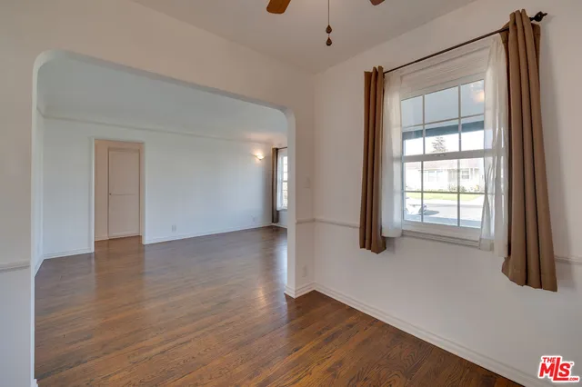 $4,950 | 6408 West 82nd Street, Los Angeles, CA 90045