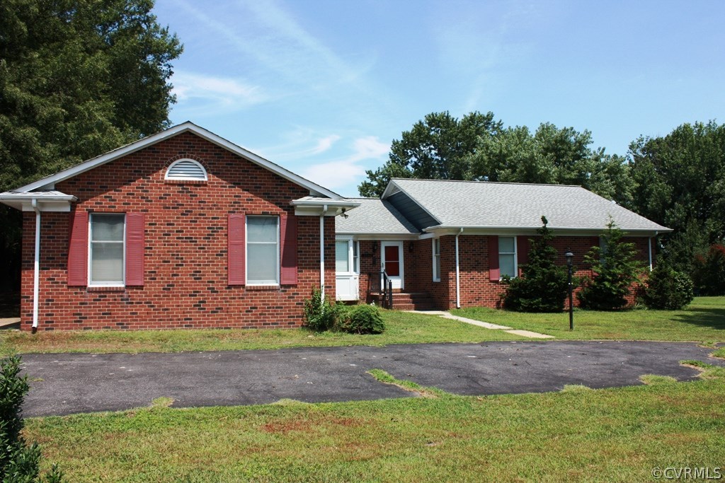 3540 Cogbill Road North Chesterfield, VA 23234 - Photo 1 of 24 Gallery Image 1