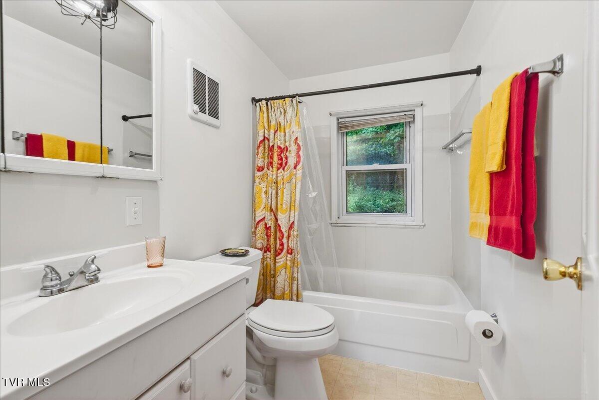 155 Stocton Road Roan Mountain, TN 37687 - Photo 14 of 71 19-WBP-Stocton-Rd-62