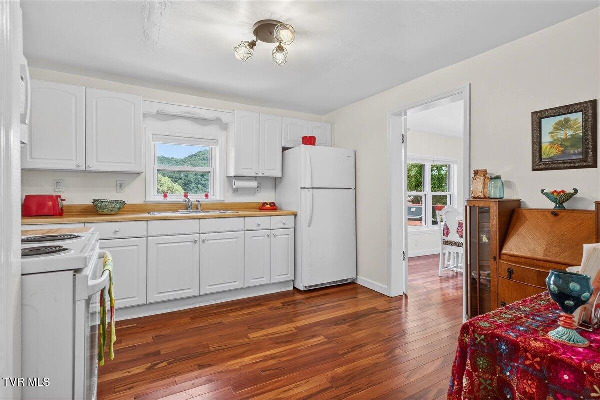 155 Stocton Road Roan Mountain, TN 37687 - Photo 26 of 71 31-WBP-Stocton-Rd-43