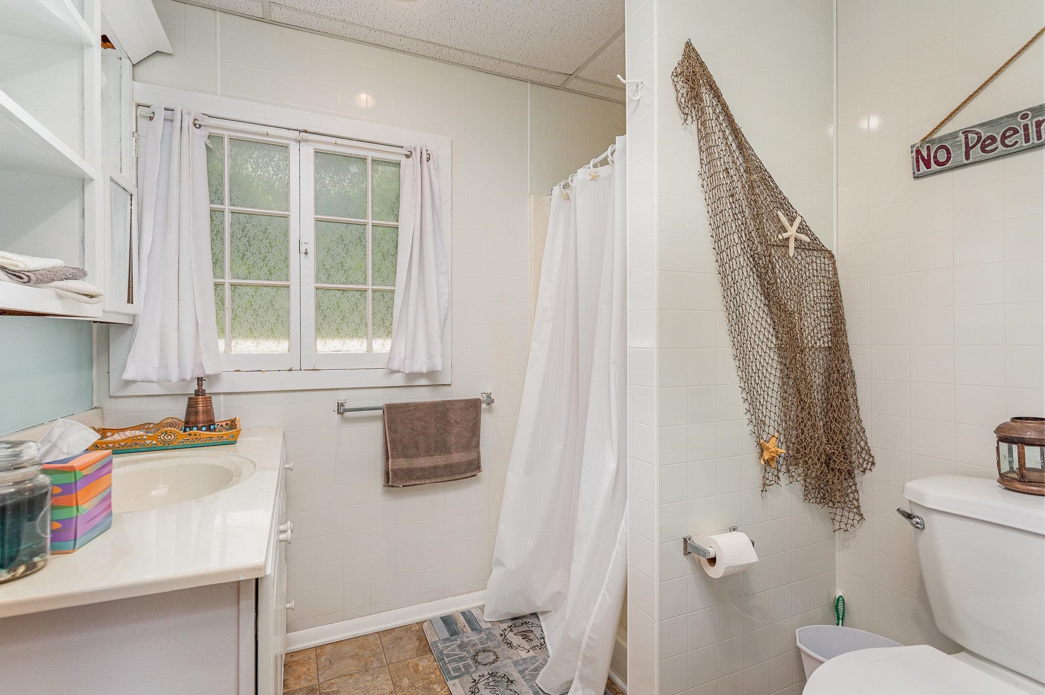 1875 South Graham Road Saginaw, MI 48609 - Photo 27 of 35 Gallery Image 27