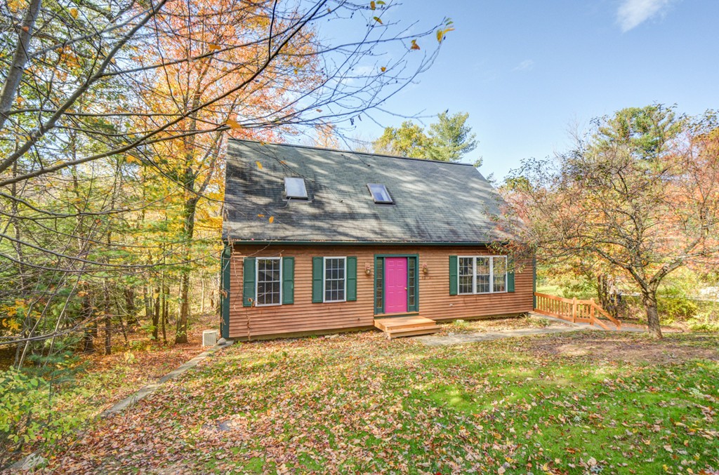 40 Birch Road Littleton, MA 01460 - Photo 1 of 30 Gallery Image 1