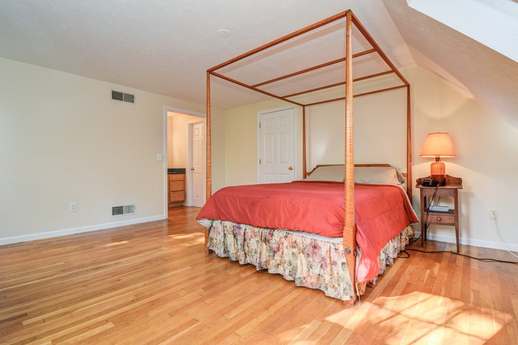 40 Birch Road Littleton, MA 01460 - Photo 19 of 30 Gallery Image 19
