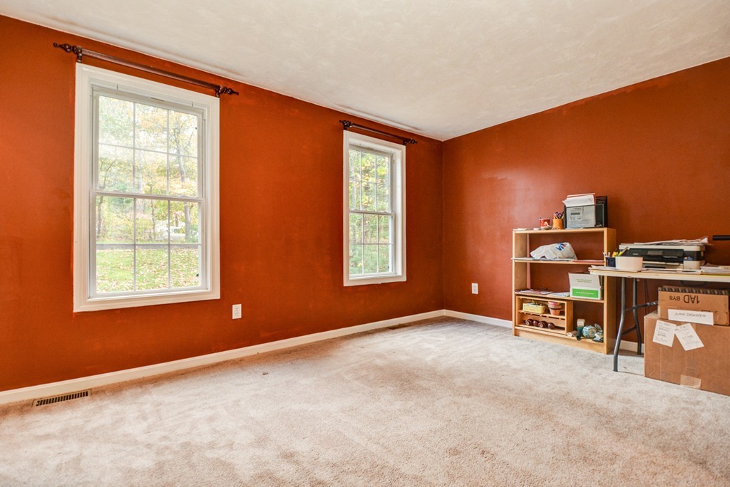 40 Birch Road Littleton, MA 01460 - Photo 8 of 30 Gallery Image 8