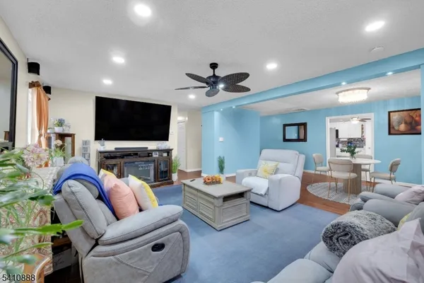 $410,500 | 30 General Lane, Willingboro, NJ 08046