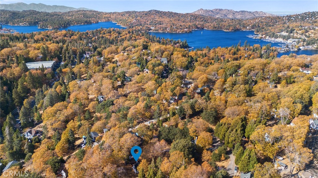 180 Glen Avon Drive Cedar Glen, CA 92321 - Photo 23 of 24 a view of a city with mountain