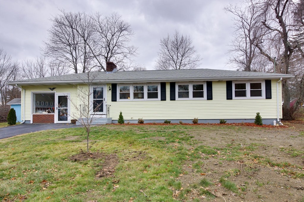 191 Framingham Road Marlborough, MA 01752 - Photo 2 of 27 Gallery Image 2