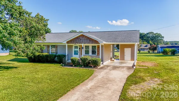 $239,900 | 4606 Cloverwood Lane, Gastonia, NC 28052
