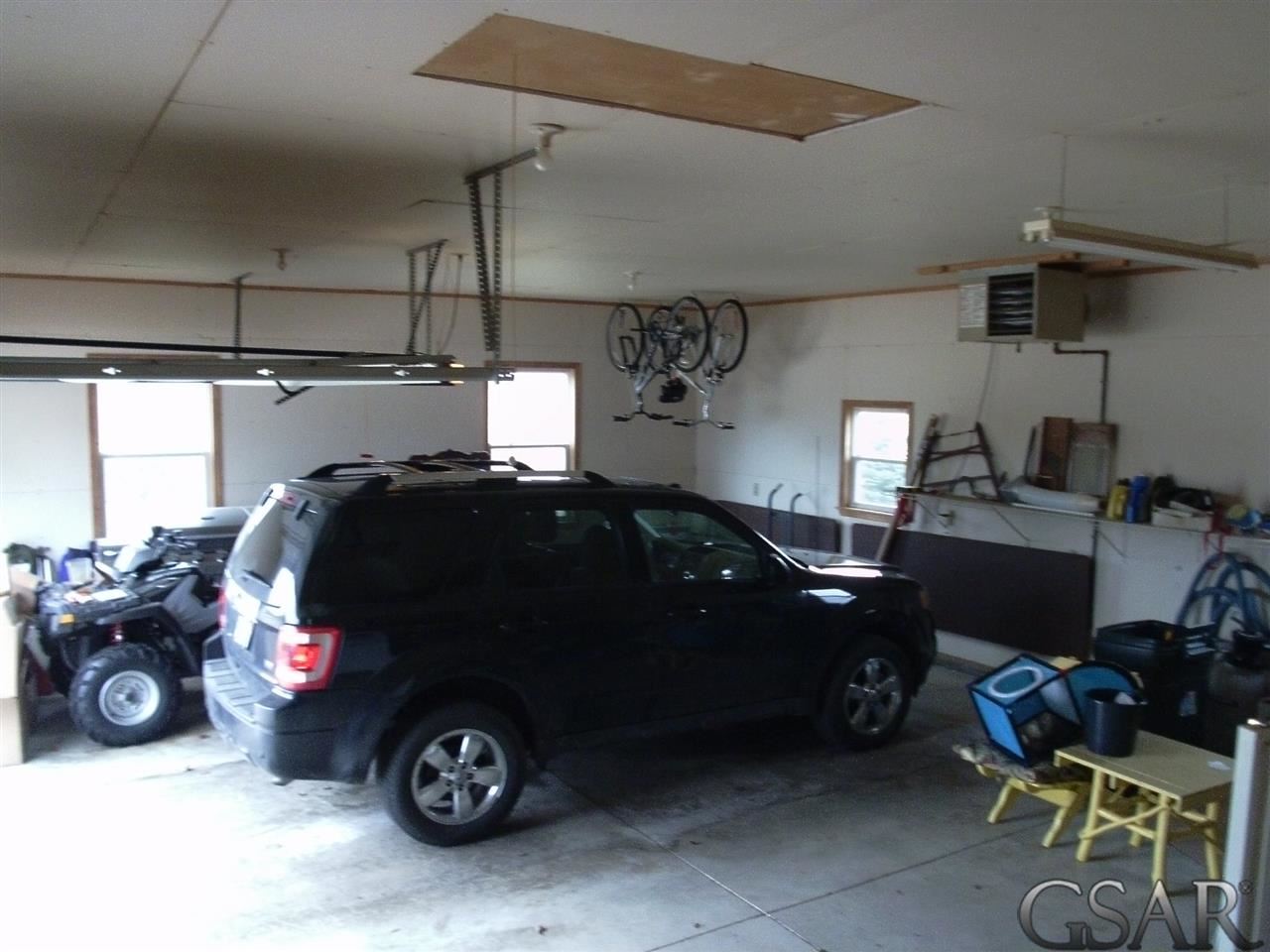 325 West Grand River Road Owosso, MI 48867 - Photo 15 of 24 31188252-14.JPG