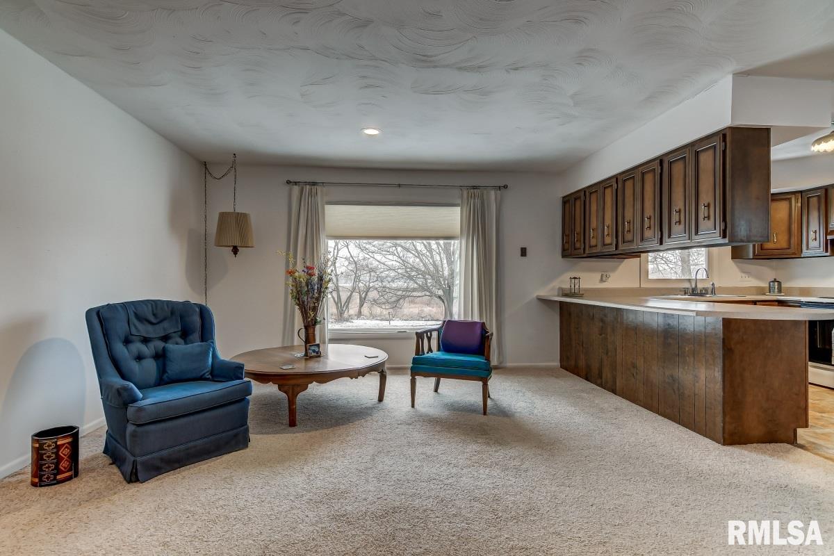 69 Columbine Lane Springfield, IL 62712 - Photo 13 of 46 Gallery Image 13
