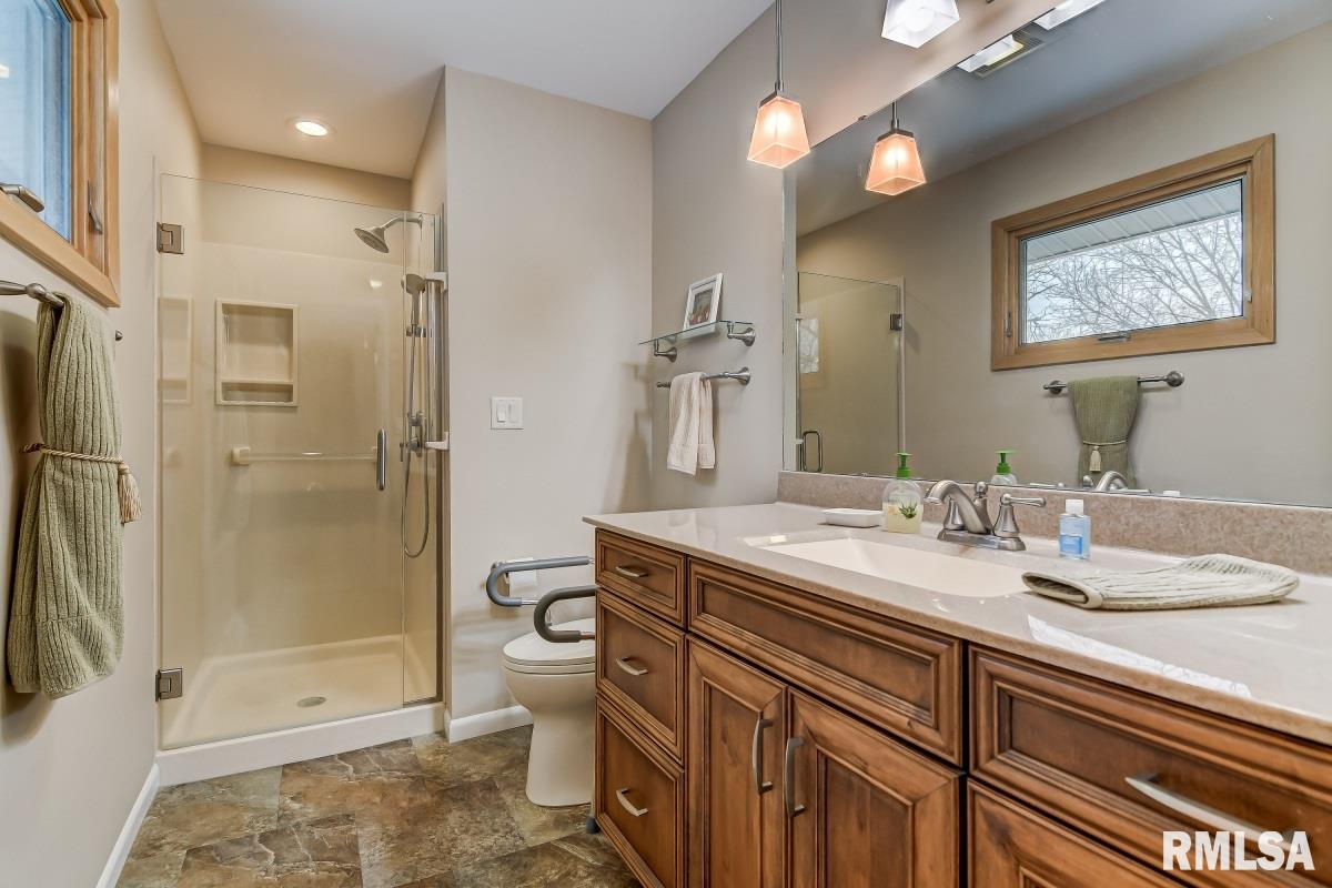 69 Columbine Lane Springfield, IL 62712 - Photo 29 of 46 Gallery Image 29