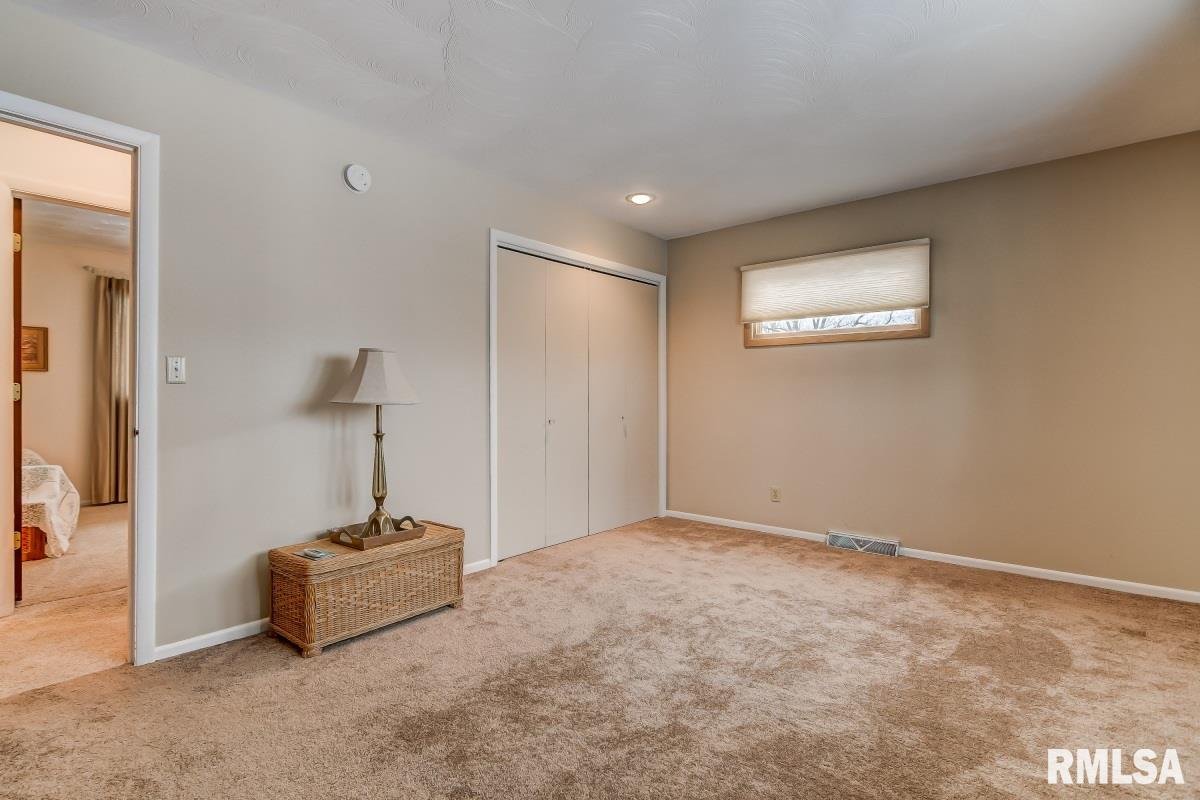 69 Columbine Lane Springfield, IL 62712 - Photo 32 of 46 Gallery Image 32