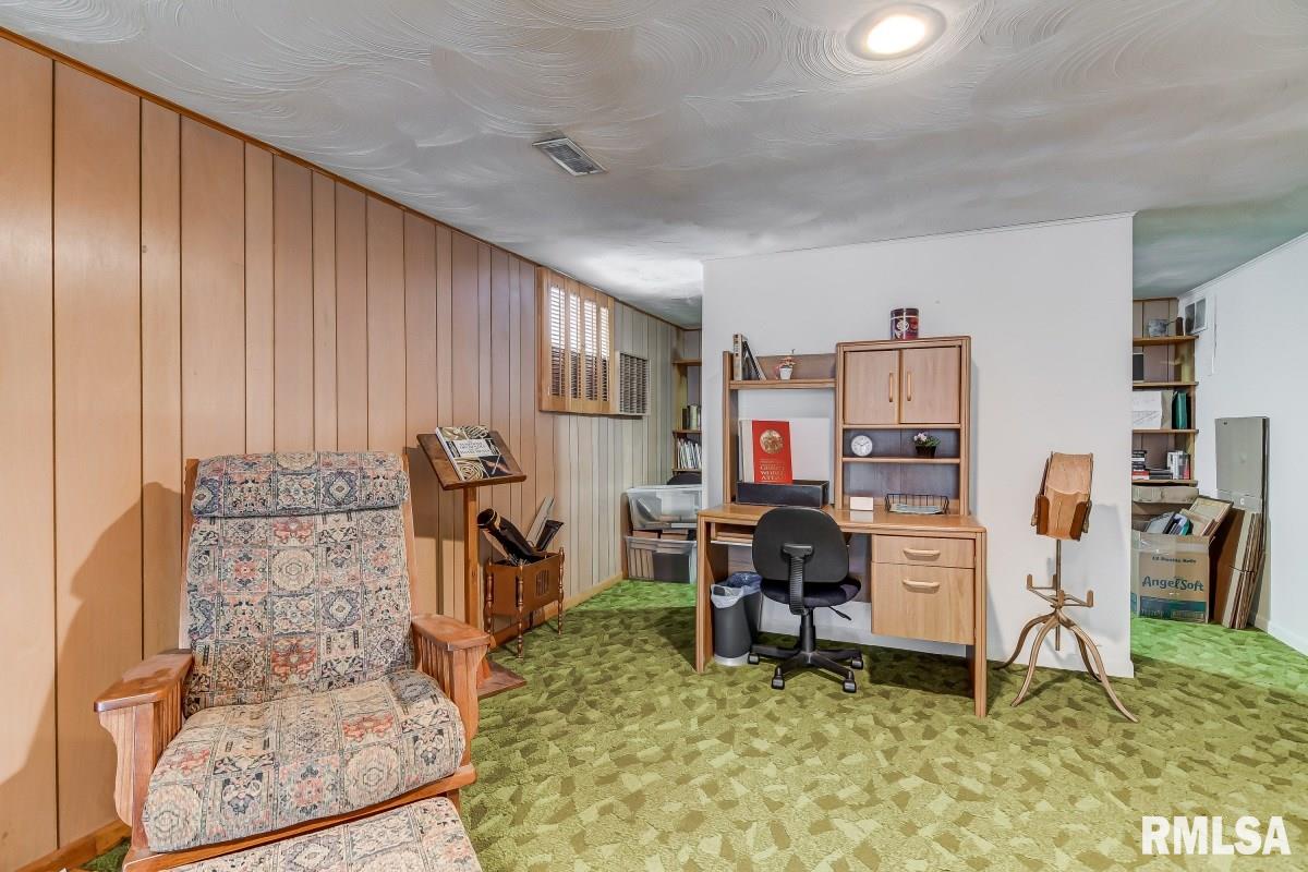 69 Columbine Lane Springfield, IL 62712 - Photo 38 of 46 Gallery Image 38
