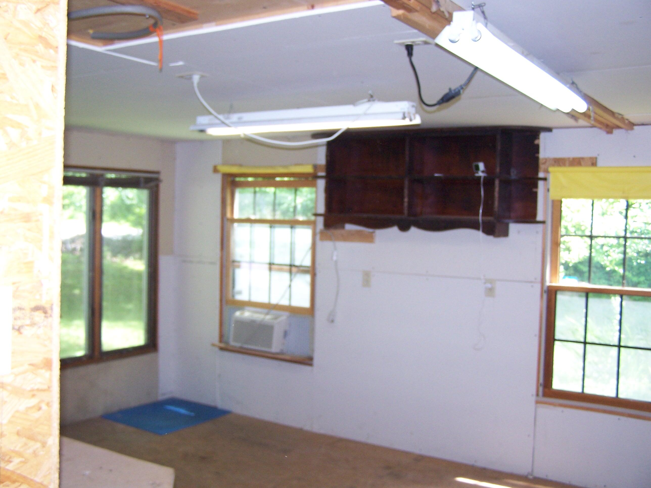 83 Elmwood Road Auburn, ME 04210 - Photo 45 of 56 103_0317