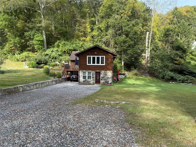 $579,900 | 35 Barger Street, Putnam Valley, NY 10579