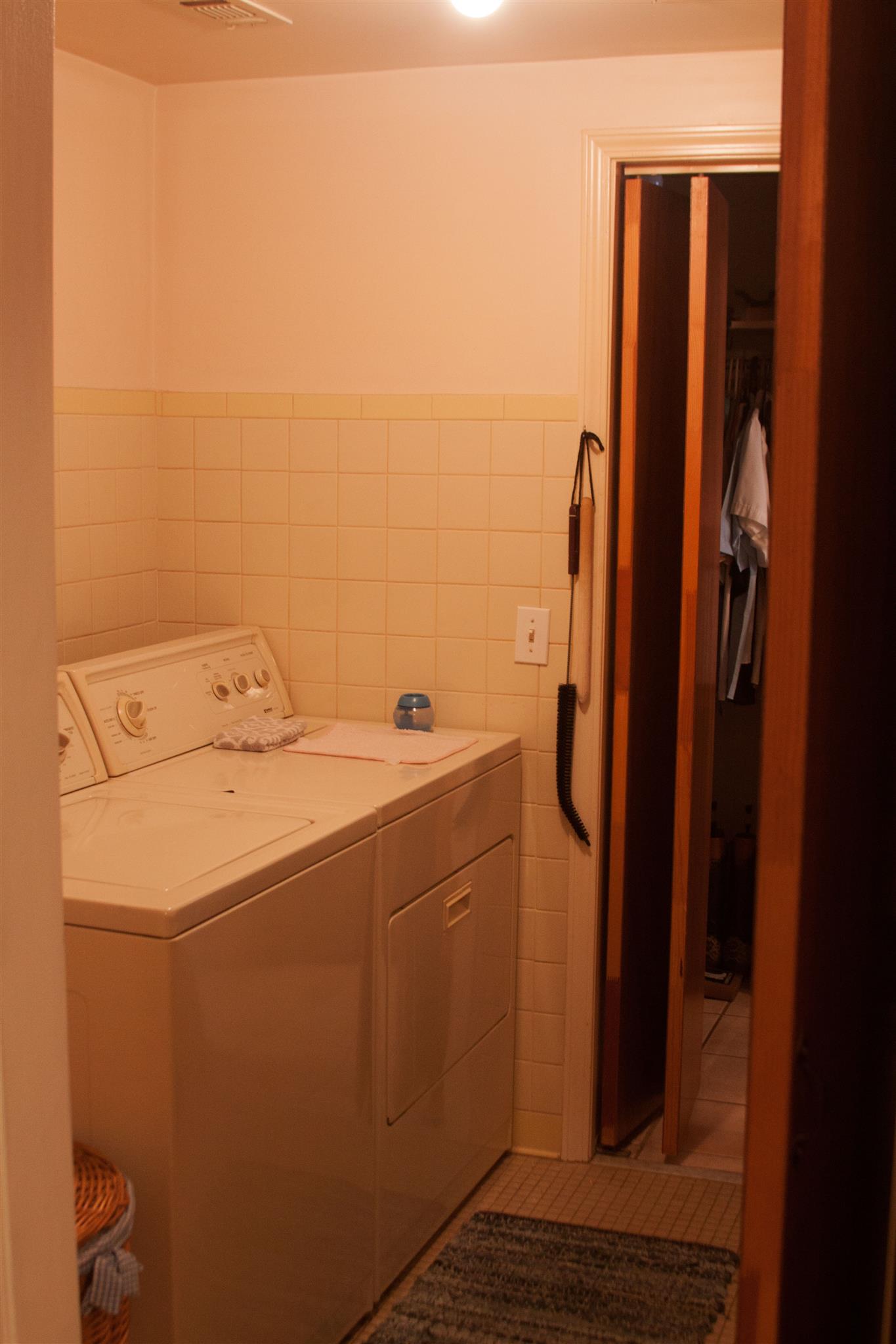 3932 Pleasant Grove Road White House, TN 37188 - Photo 10 of 14 a utility room with dryer and washer