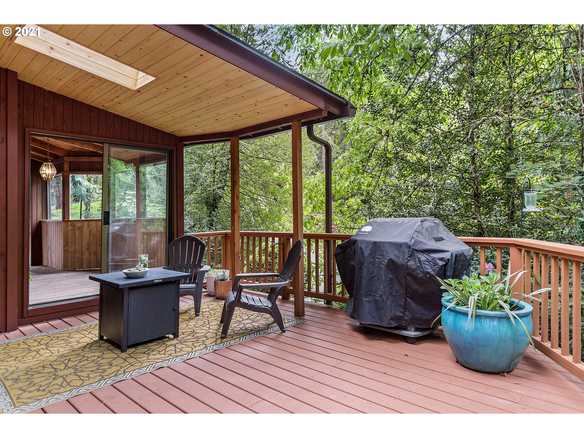 6009 Southwest Pendleton Court Portland, OR 97221 - Photo 21 of 32 Gallery Image 21