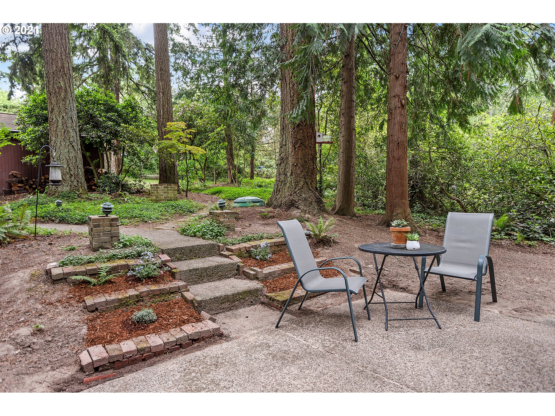 6009 Southwest Pendleton Court Portland, OR 97221 - Photo 28 of 32 Gallery Image 28