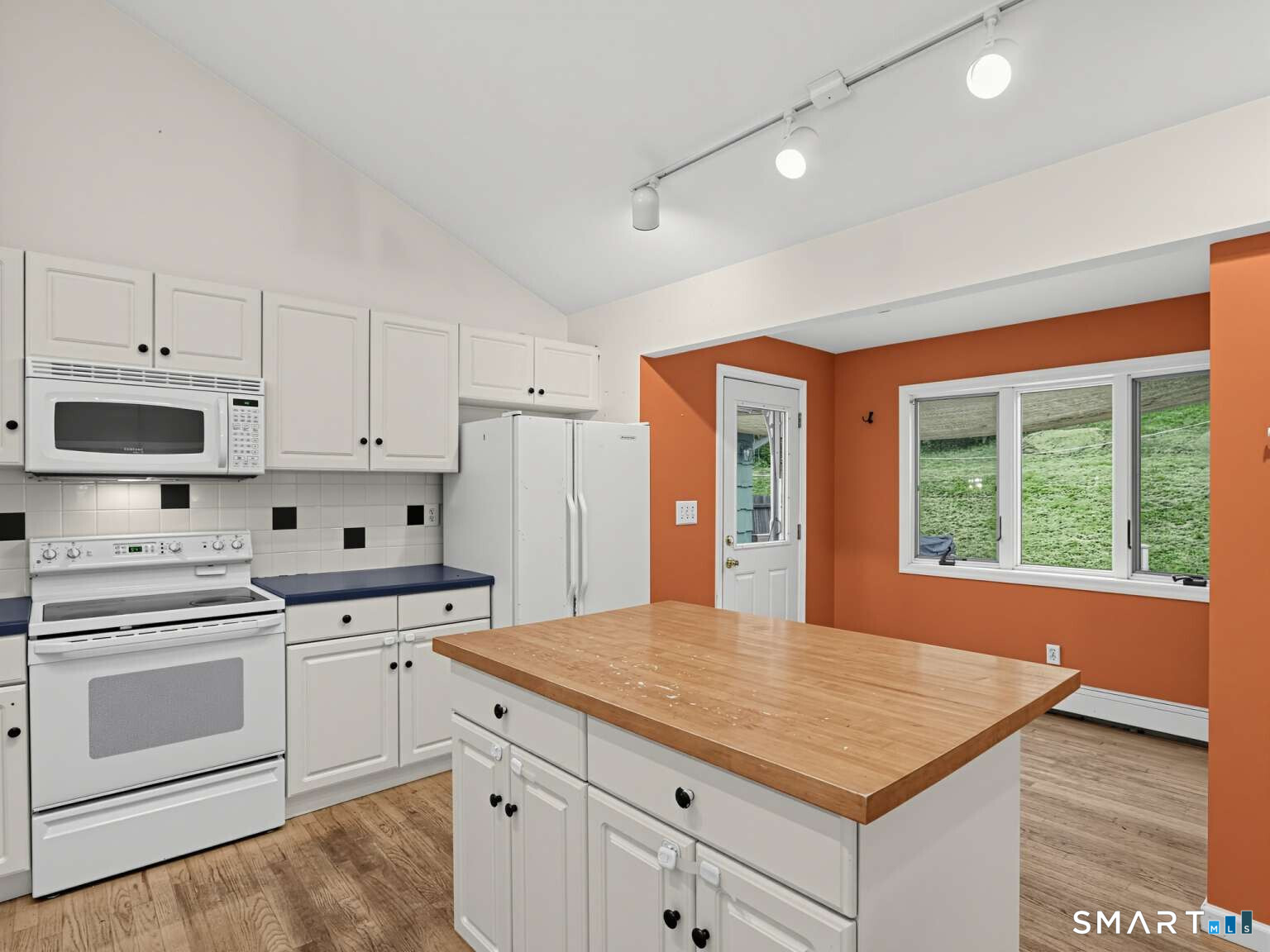 246 Turkey Roost Road Monroe, CT 06468 - Photo 14 of 33 Gallery Image 14