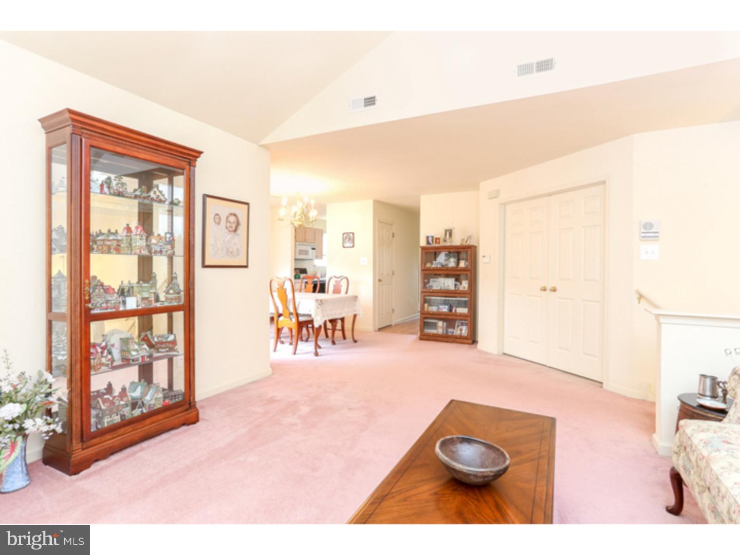 122 Alexander Road Edgewater Park, NJ 08010 - Photo 5 of 20 Gallery Image 5
