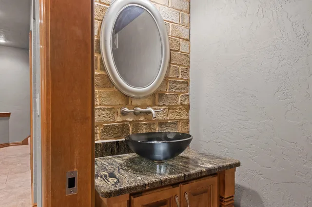 $775,000 | 448 Harvest Road, Green Bay, WI 54302