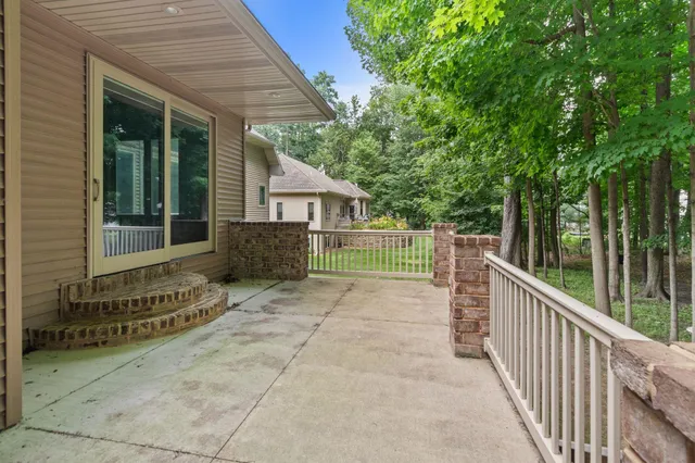 $775,000 | 448 Harvest Road, Green Bay, WI 54302