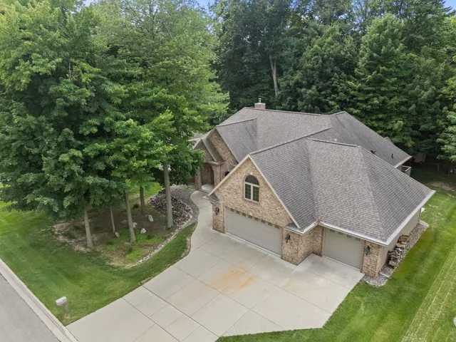 $775,000 | 448 Harvest Road, Green Bay, WI 54302