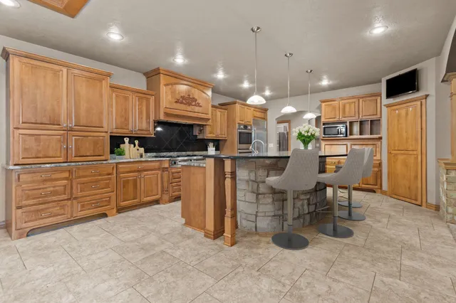 $775,000 | 448 Harvest Road, Green Bay, WI 54302