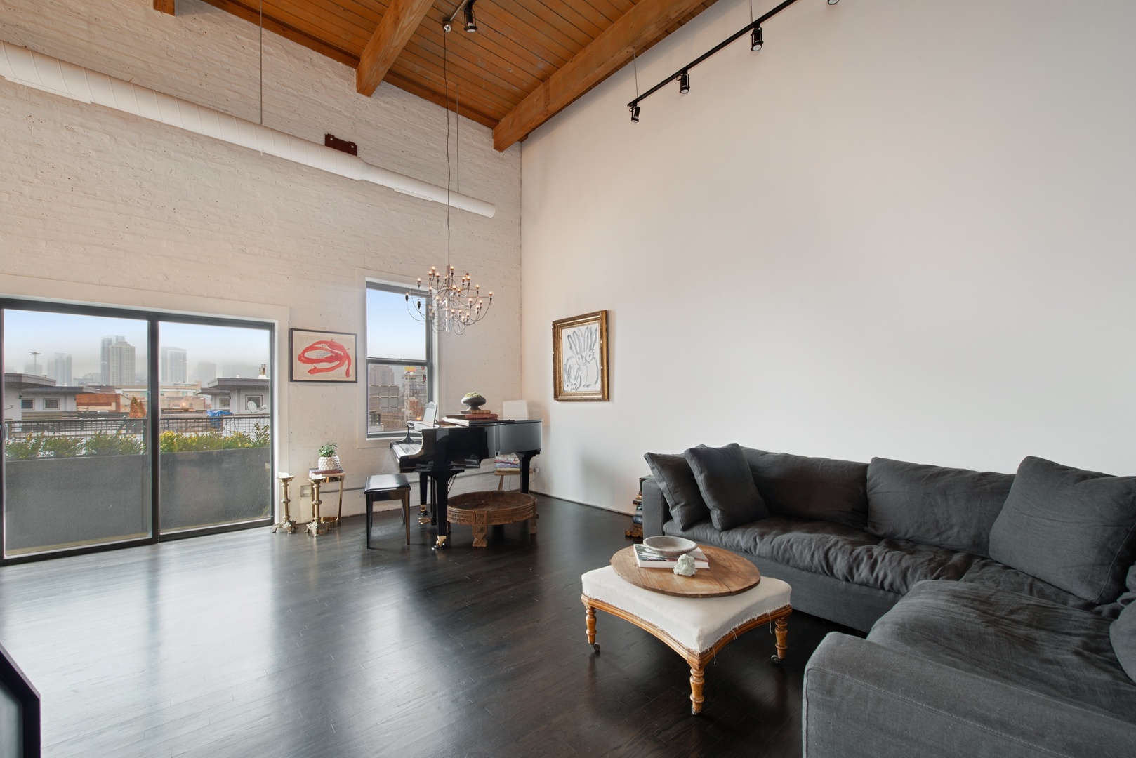 1050 West Hubbard Street, Unit 3F Chicago, IL 60642 - Photo 4 of 23
