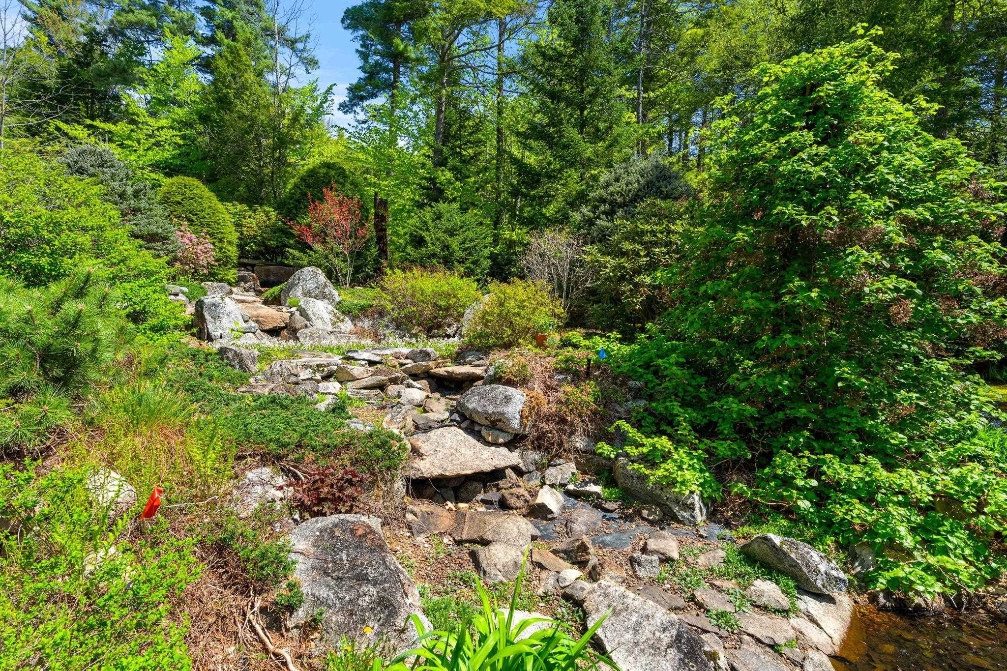 51 Rocky Shore Road Wolfeboro, NH 03894 - Photo 14 of 46