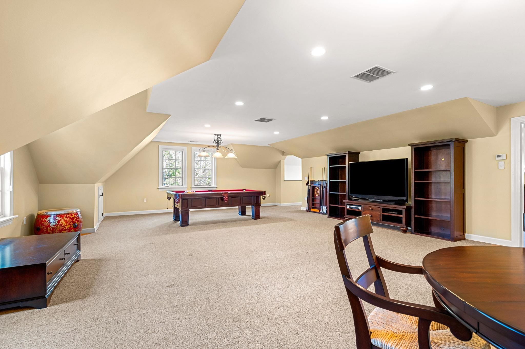 51 Rocky Shore Road Wolfeboro, NH 03894 - Photo 33 of 46