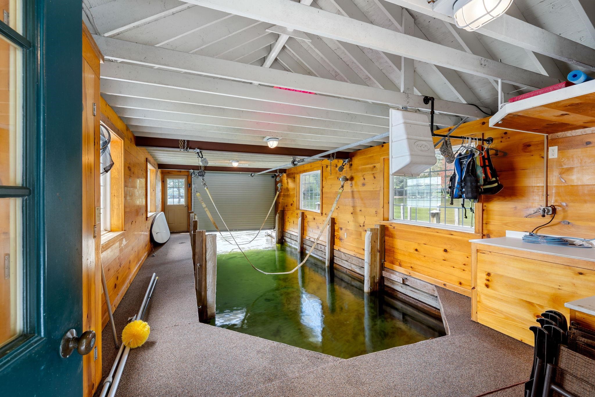 51 Rocky Shore Road Wolfeboro, NH 03894 - Photo 5 of 46