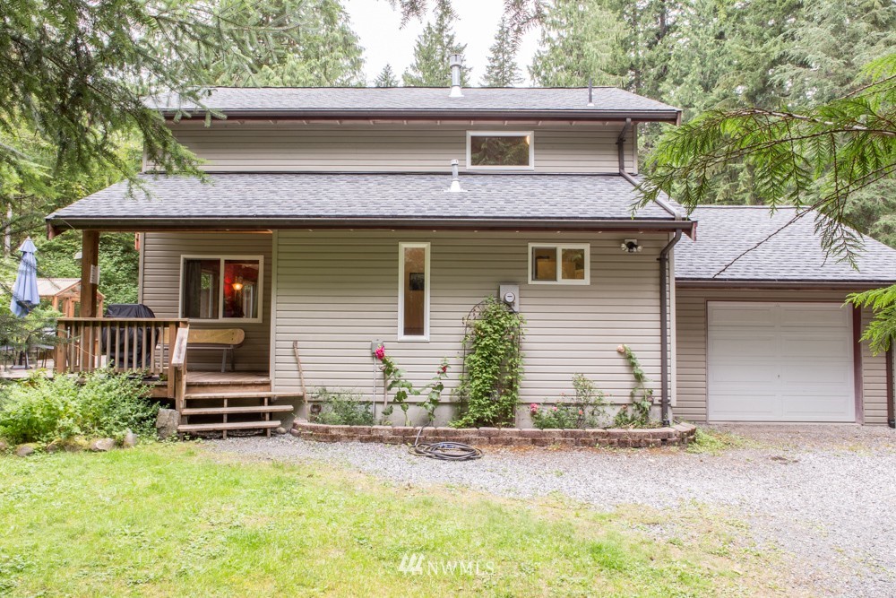22004 Pinnacle Road Glacier, WA 98244 - Photo 3 of 25 Gallery Image 3