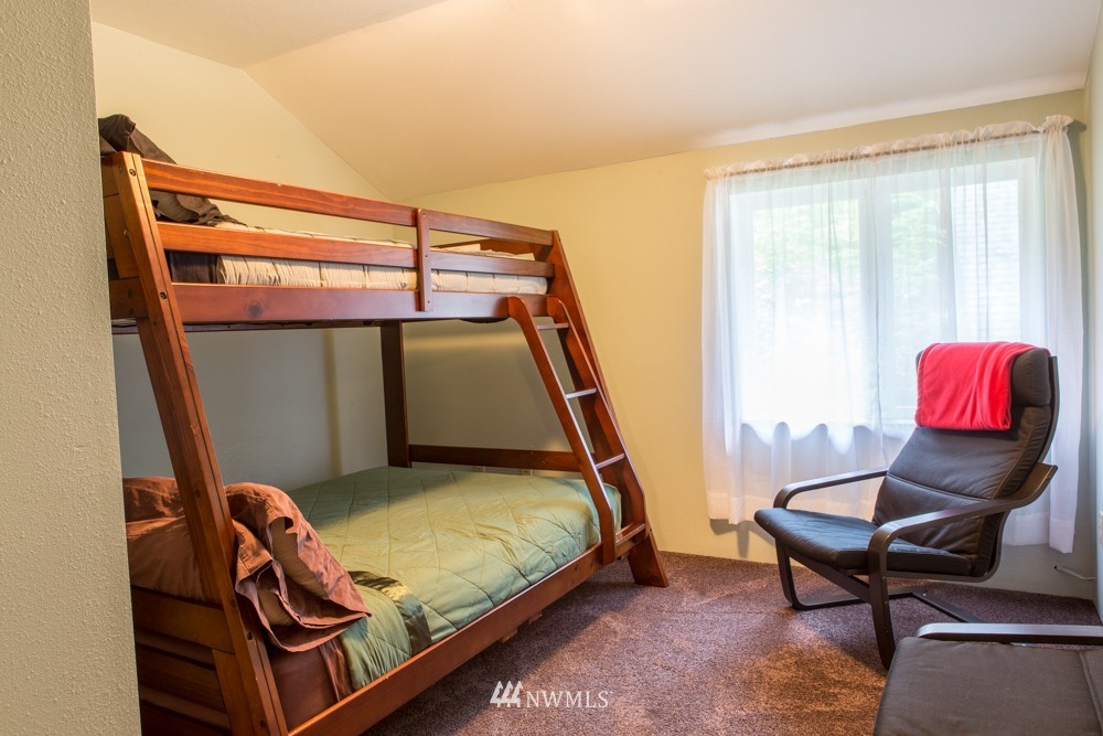 22004 Pinnacle Road Glacier, WA 98244 - Photo 22 of 25 Gallery Image 22