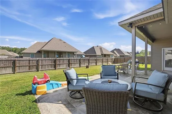 $329,999 | 20291 Long Lake Drive, Hammond, LA 70403