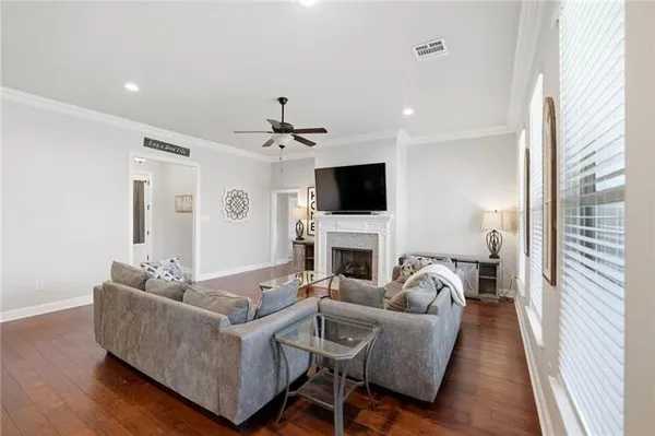 $329,999 | 20291 Long Lake Drive, Hammond, LA 70403