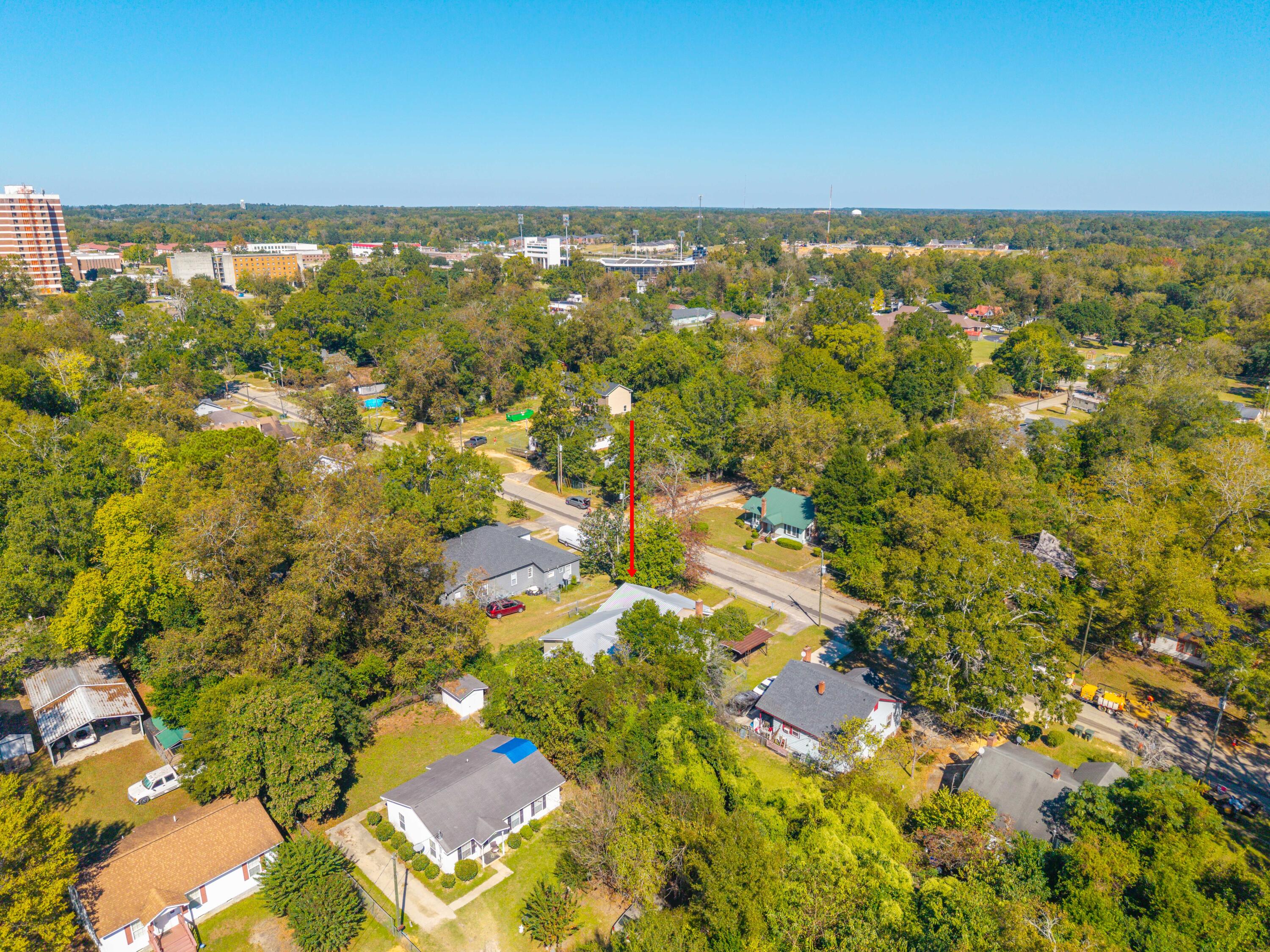 320 Clarendon Street Orangeburg, SC 29115 - Photo 50 of 52 DJI_20251016132948_0107_D-Edit